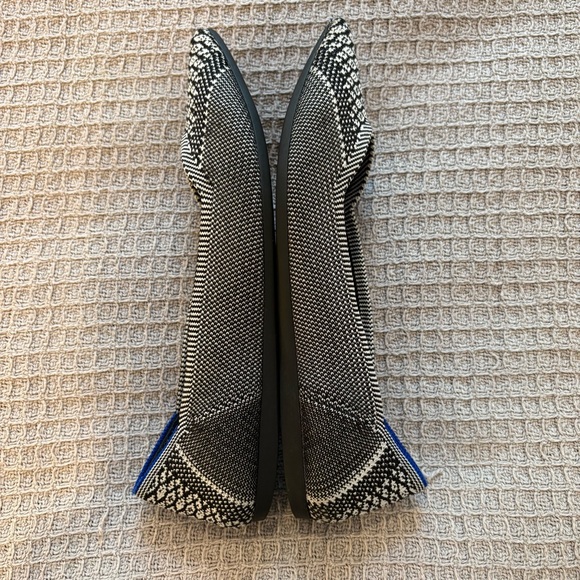 Black Python Point Toe Rothy's Flats - Size 7.5 - Picture 5 of 11